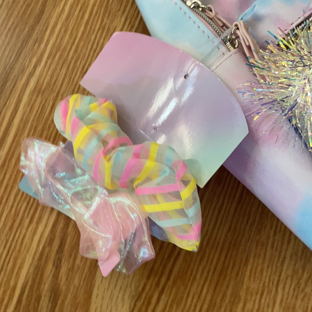 Girl Tie-Dye Unicorn Backpack With Hair Accessories - Picture 3 of 6